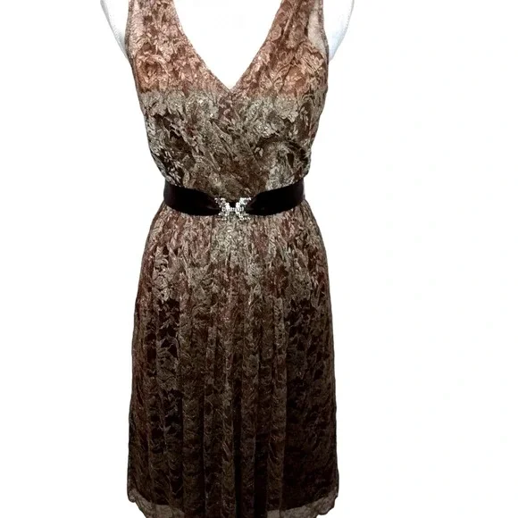 knee length dresses for ladies Lace & Jersey Gown Cabernet / 2